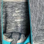 Nike  running quarter zip long sleeve Top XS with thumb holes #756 Photo 6