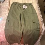 Princess Polly NWT  cargo pants - size 10 Photo 1