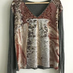 ZARA Abstract Print V Neck Knit Top Rayon Womens Size M Gray Photo 0