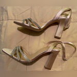 Badgley Mischka  Jewel Sparkle Embellished Champagne Satin Sandal 8.5 Photo 4