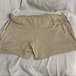 Croft & Barrow Womens khaki stretch skort Photo 3