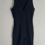 Aritzia Babaton Black V Neck Romper XXS Athletic Athleisure Loungewear Vacation Photo 1