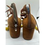 Marc Fisher Rayz Sandal Women Size 10 Boho Multicolor Tan Strappy Tassel Detail Photo 3