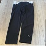 Victoria's Secret  pink yoga Black white grey tights capri crop cropped Leggings Photo 2