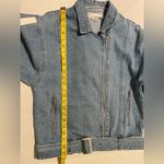 Wild Honey Women Vintage Lite Wash Denim Jean Bomber Jacket w Belt Size Sm Photo 8