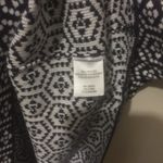 Classiques Entier  women's L large short sleeve stretch knit navy geo print top Photo 3