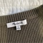 Madewell  Ruffle Cuff Ribbed V Neck Sweater Green Large Photo 2