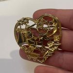 Signed AVON Sweet Memories HEART BROOCH PIN Bear Baby Shower ABC Toys Gold Photo 2