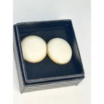 Trifari Vintage Round Gold-Tone Clip-On Earrings With White Enamel Accents Triaf Photo 1