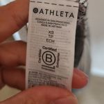 Athleta arrival tank Photo 3