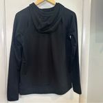 Nike Dri-Fit Women’s Thermal Hooded Cowl Neck Black Sweatshirt. Size: Large. Photo 5