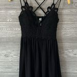 Zenana Outfitters NWOT black baby doll style tank.‎  Small  Photo 0