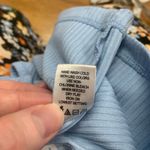 Me to We  Ribbed Tank Top Womens Size‎ Medium Button Front Crop Top Casual Blue Photo 4