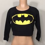 DC Comics New. BATMAN crop sweatshirt.  3/4 length sleeve. NWOT Photo 0