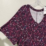 Lane Bryant NWT  Short Sleeve V-Neck Top - Purple Print plus size 26/28 Photo 3