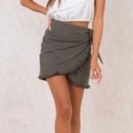 Princess Polly Green Khaki Tie-Waist Skirt / Skort Photo 1