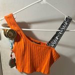 bright orange, ribbed, one Photo 0