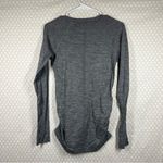 Athleta ‎ Heather Grey Speedlight Seamless Long Sleeve Top Photo 4