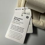 Lululemon  crossbody Photo 3