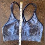 Women’s B&W Tie Photo 3