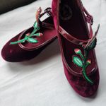 Miss L Fire Floral Velvet Embroidered Burgundy Mary Jane Shoes Size 6.5 Photo 0