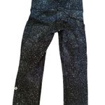 Lululemon  Galaxy Print Athletic 3 Quarter Leggings with Pockets Womens 6 Photo 9