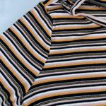 Garage Long Sleeve Crop top‎ Photo 2