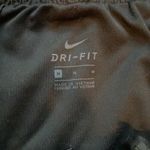 Nike Girls black  shorts Photo 1