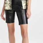 Good American ✨
Better Than Leather Bike Sz XL Shorts✨ Photo 0