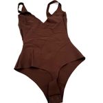SKIMS  Brown Cocoa Core Sculpt Thong Bodysuit Size Medium NEW Photo 2