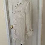Chico's Woman’s white 100% linen gold buttons casual, career blouse, Sz 2 Photo 5