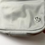Lululemon Everywhere Belt Bag Silver Drop White Logo 1L Photo 2