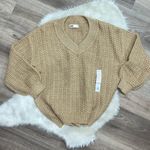 SO NWT  Cable Knit V-Neck Pullover Plush Sweater Camel Tan Sz S Photo 1