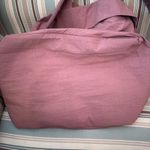 Lululemon On My Level Bag *Large 30L
Smoky Blush Photo 9