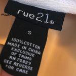 Rue 21 white floral embroidered hoodie size M Photo 3