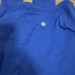 Lululemon Long Sleeve Cropped Photo 2