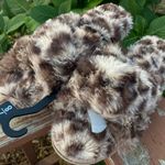 secret treasures NWT  Leapard Slippers Photo 6