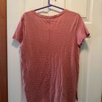 Old Navy  Boyfriend Tee Photo 1