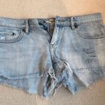 Jean shorts with little rip Blue Size 28 Photo 1