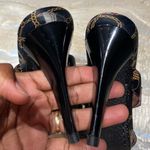 Gucci Vintage Chain Print Fabric Cross Strap Sandals Size 7.5 Photo 11