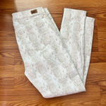 Paige  Skinny Jeans Photo 0