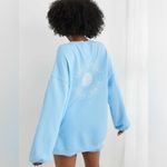 Aerie REAL Oversized Crewneck Sweatshirt Medium Blue Smiley Graphic Pullover XS Photo 2