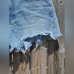 Madewell The Perfect Short distressed Cut off Jeans Shorts Photo 3