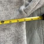 Heather grey cropped sweater stars warm winter size medium oversized Gray Photo 3