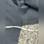 Women's Active Long Sleeve Sport Top Size Medium Gray Photo 4