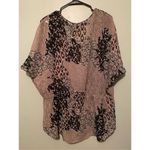 Bisou Bisou  Abstract Short Sleeve Fitted Waist Pocket Blouse Size XL Photo 6