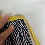 J. McLaughlin  women's medium Black white Zebra Print Leggings pockets Photo 3