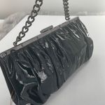 Perlina Vintage  New York hunter green leather clutch lift latch handbag . Photo 1