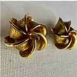 Vintage Gold Tone Ribbon Bow Clip Earrings Photo 1