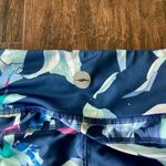 Avia Women's Active Floral Performance Capri Leggings Photo 5